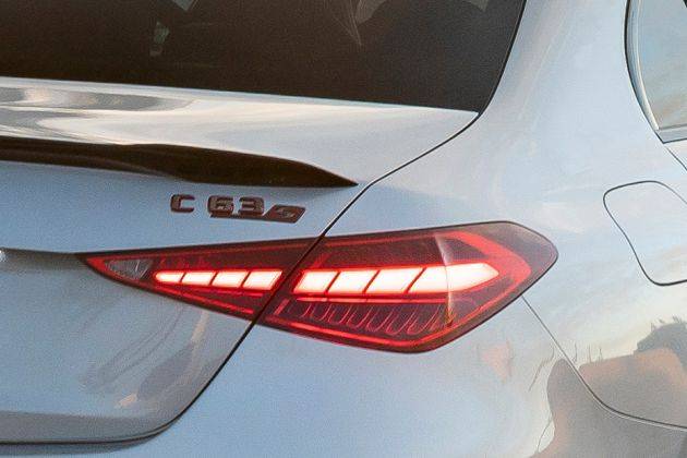 Mercedes-Benz AMG C 63 Taillight Image