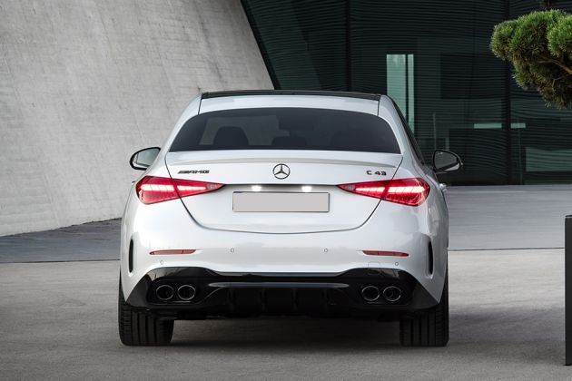Mercedes-Benz AMG C43 Rear view Image