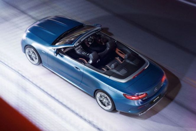 Mercedes-Benz AMG E 53 Cabriolet Exterior Image Mercedes-Benz AMG E 53 Cabriolet Exterior Image