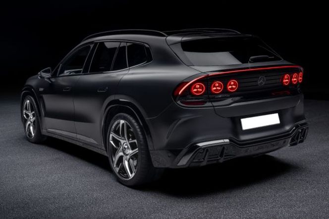 Mercedes-Benz AMG GT SUV Rear Left View Image Mercedes-Benz AMG GT SUV Rear Left View Image