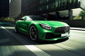 Mercedes Benz Amg Gt R On Road Price Petrol Features Specs Images