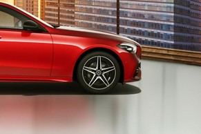 Mercedes-Benz C-Class Wheel Image
