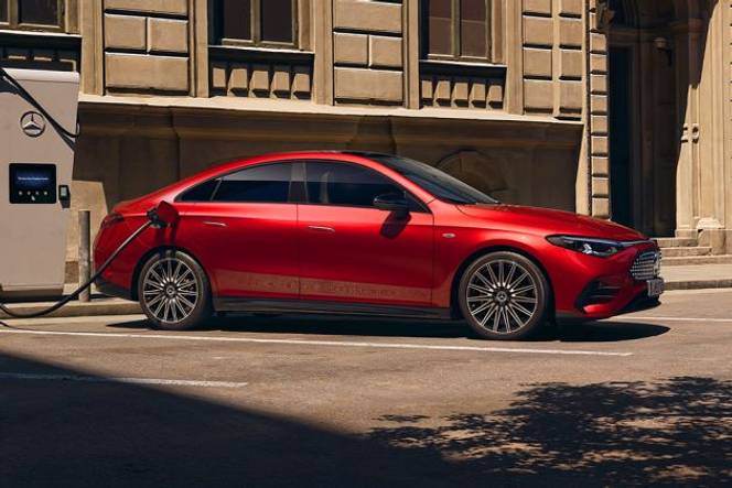 Mercedes-Benz CLA Electric Exterior Image Image