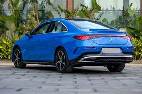 Mercedes-Benz CLA Electric Rear Left View Image