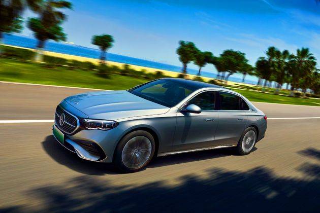 Mercedes-Benz E-Class Exterior Image Image