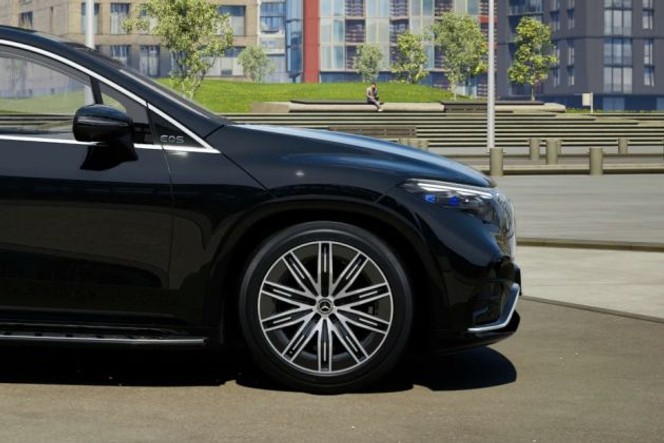 മേർസിഡസ് ഇ ക്യു എസ് എസ്യുവി ചക്രം image