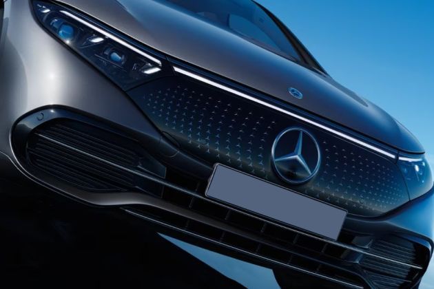 Mercedes-Benz EQS Grille Image