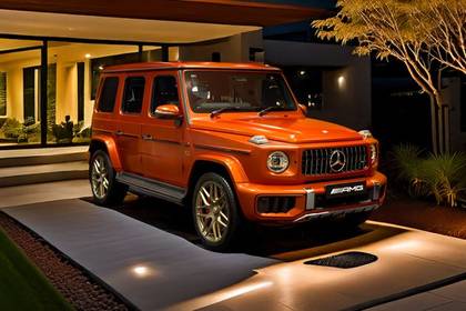 Mercedes-Benz G-Class Front Left Side Image
