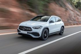 Questions and answers on Mercedes-Benz GLA 2021-2024
