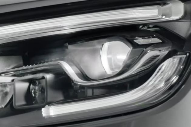 Mercedes-Benz GLB Headlight Image