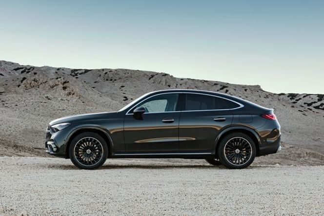 Mercedes-Benz GLC Coupe 2024 Side View (Left)  Image