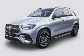 Mercedes-Benz GLE Front Left Side Image