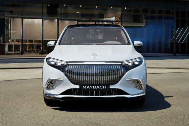 Mercedes-Benz Maybach EQS SUV Front View Image