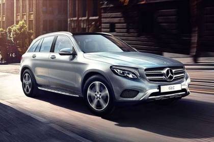 Mercedes-Benz GLC 2016-2019 Front Left Side Image