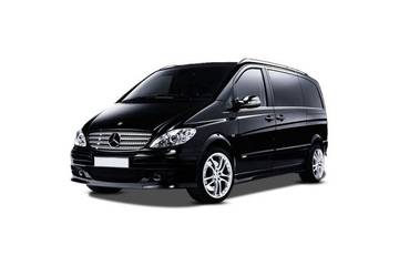 Mercedes-Benz Viano Front Left Side Image