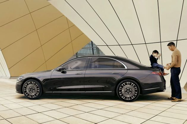 Mercedes-Benz S-Class Side View (Left)  Image