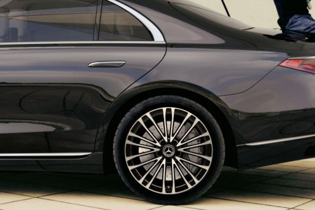Mercedes-Benz S-Class Wheel Image