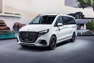 മേർസിഡസ് ഇ-ക്ലാസ്സ്