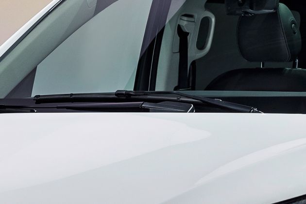Mercedes-Benz V-Class 2024 Front Wiper Image