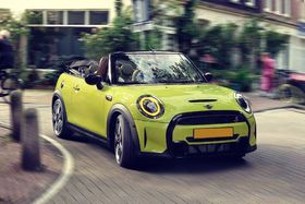Questions and answers on Mini Cooper Convertible