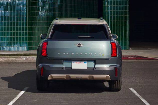 Mini Countryman Electric Rear view Image