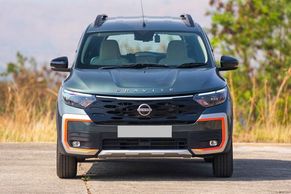 Nissan Gravite Front View Image