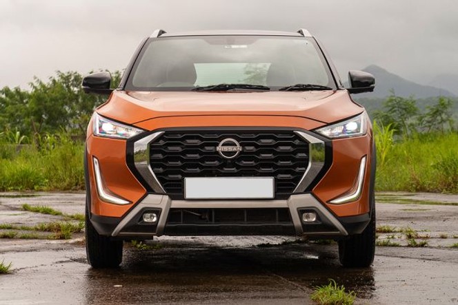 निसान मैग्नाइट आगे का दृश्य image निसान मैग्नाइट आगे का दृश्य image