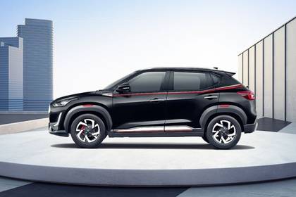 Nissan Magnite 2020-2024 Side View (Left)  Image
