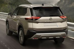 Nissan X-Trail Exterior Image