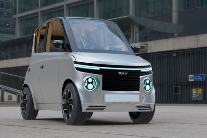 PMV EaS E Front Right Side View