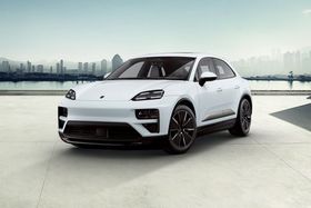 Questions and answers on Porsche Macan EV