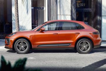 Porsche Macan Side View (Left)  Image