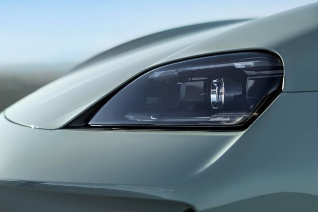 Porsche Taycan Headlight Image