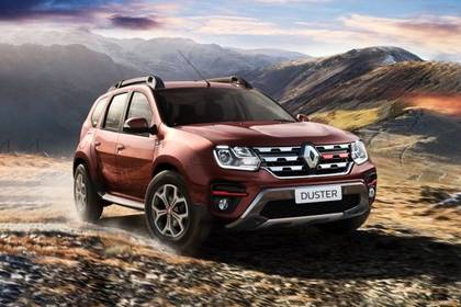 Renault Duster Front Left Side Image