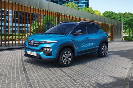 Renault Kiger Front Left Side Image