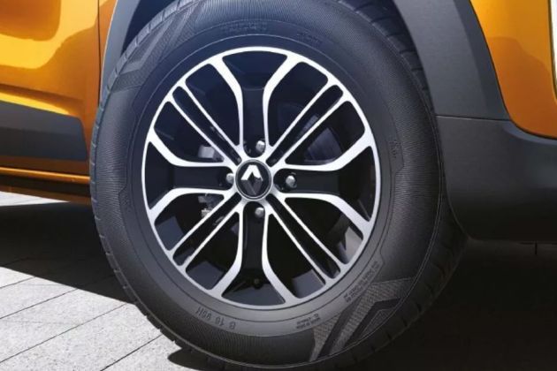Renault Triber Wheel Image
