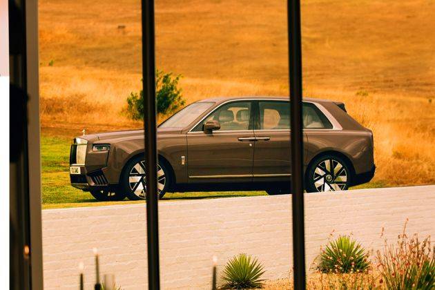 Rolls-Royce Cullinan Exterior Image Image