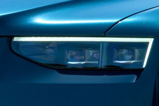 റൊൾസ്റോയ്സ് ഗോസ്റ്റ് പരമ്പര ii headlight image