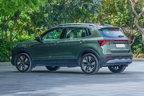 Skoda Kushaq Rear Left View Image