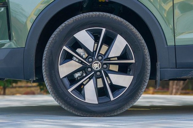 स्कोडा कुशाक व्हील image