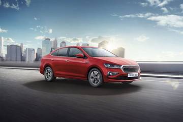 Skoda Slavia Front Right Side View
