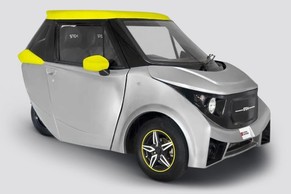 Strom Motors R3 Front Left Side Image