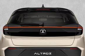 Tata Altroz Rear view Image