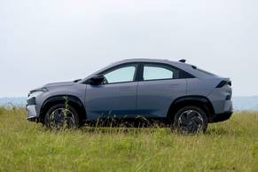 Tata Curvv EV Side View (Left)  Image