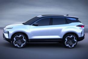 Tata Harrier EV Side View (Left)  Image