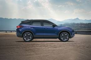 Tata Harrier EV Side View (Left)  Image
