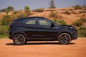 Tata Nexon EV Front Right View Image