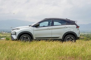 Tata Nexon EV Side View (Left)  Image