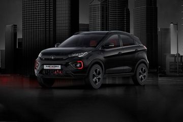 Tata Nexon 2023-2023 Front Left Side Image