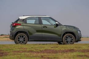 Tata Punch Side View (Right)  Image